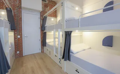 Room00 Gran Via Hostel (Adults only)