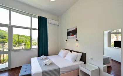 Loucerna Art Hotel