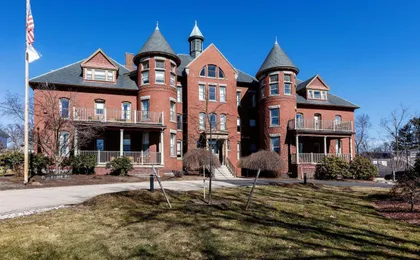 The Centennial Hotel