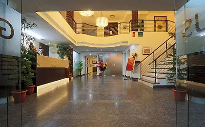 Hotel Arch Plaza - Near Yashobhoomi Convention Centre Dwarka