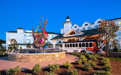 Dollywood's DreamMore Resort and Spa