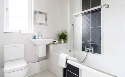Waterside Stay - City Centre with Parking