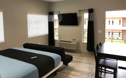 Crystal Inn