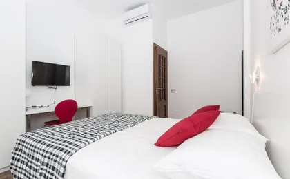 Rental in Rome Saint Peter Prestigious Apartment