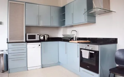 Stylish Light-filled 1 Bedroom Flat In Hammersmith
