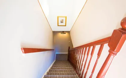 Montgomery Apartments - Crighton