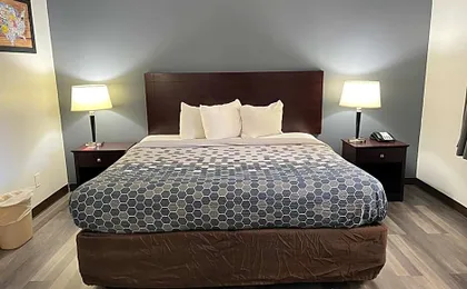 Econo Lodge Jefferson Hills Hwy 51