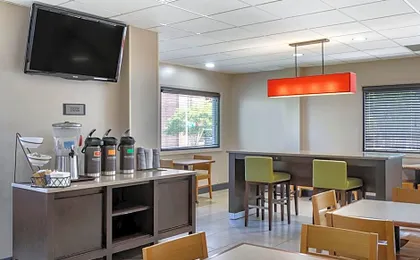 Country Inn & Suites by Radisson, Atlanta Downtown