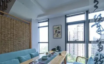 Cloud Cloud House Hotel (Chongqing Longhu Times Tianjie Branch)