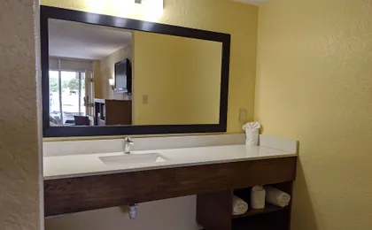 Days Inn by Wyndham Apopka/Orlando