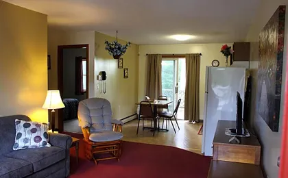 Milford Motel On The River