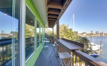 1 Block to Beach! Boutique Condo at Johns Pass