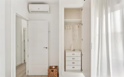 Epidemia & Quite Bedrooms by Ele Apartments