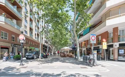 Citytrip Poble Nou Beach