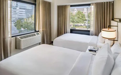 Doubletree by Hilton Hotel & Suites Jersey City