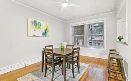 Chic 2BR Escape - Buckingham 1