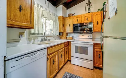 Walk to Lake Tahoe: Family Retreat w/ Deck!