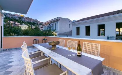 Aerides 3 Luxury Suites