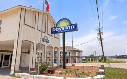 Lone Star Inn