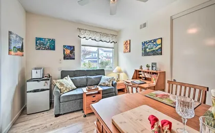 Chula Vista Studio w/ Hot Tub ~ 9 Mi to Downtown