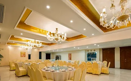 Vienna International Hotel Wuhan Houhu Xingye Road Metro Station