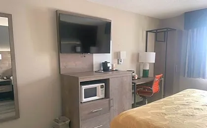 Quality Inn & Suites Ankeny-Des Moines
