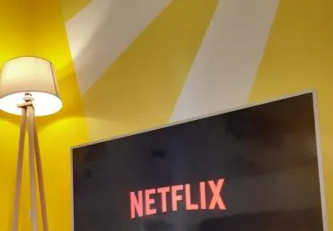 The Yellow Corner Apartment