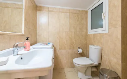 Victoria Familia Apartments