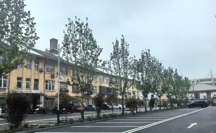 Homeinn Plus Hotel (Beijing Guozhan Zuojiazhuang Subway Station)