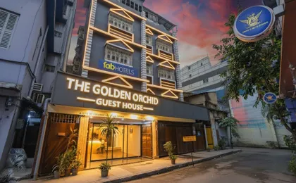 Fabhotel The Golden Orchid