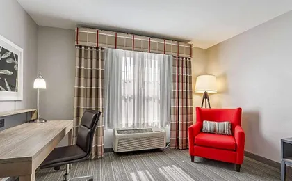Country Inn & Suites by Radisson, Green Bay, WI