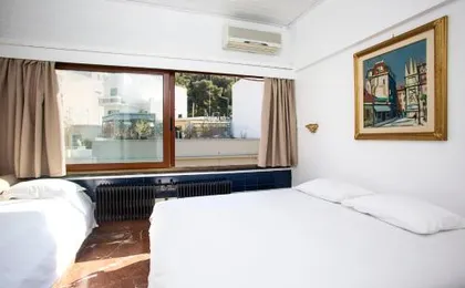 Exclusive Spacious Apartment with Expansive City Views - ST8