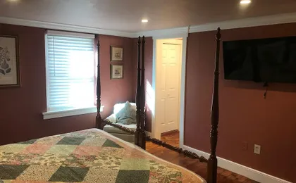 Stottsville Inn