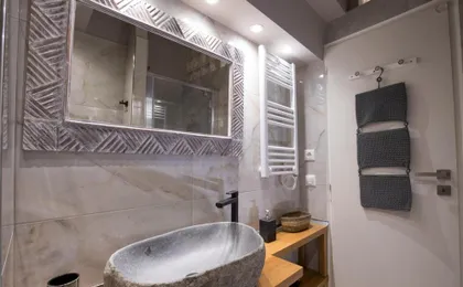 Rastoni Athens Suites Tsatsou Street