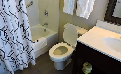 Best Western Plus St. Christopher Hotel