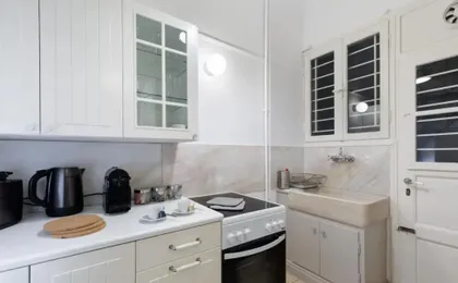 Acropolis Heart 1BD Apartment in Plaka by UPSTREET