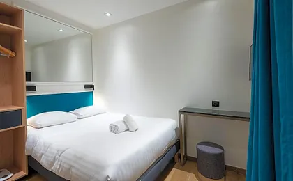HOTEL AU COEUR DES ARTS ET METIERS