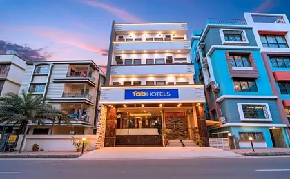 FabHotel Bharat Continental
