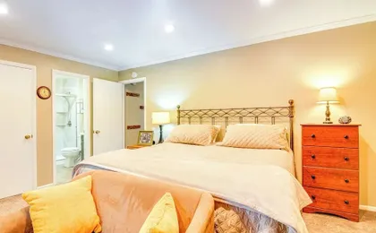 Walk to Giant Steps & Hot Tub: Brian Head Condo!