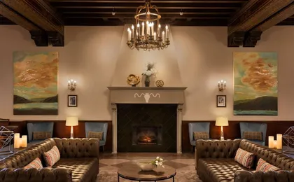Hotel Saranac, Curio Collection by Hilton
