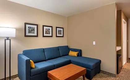 Comfort Inn & Suites Charlottesville Hollymead Town Center