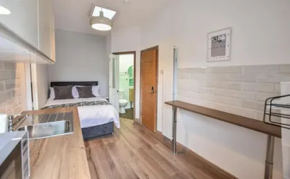 OYO Regency Guest House Manchester North