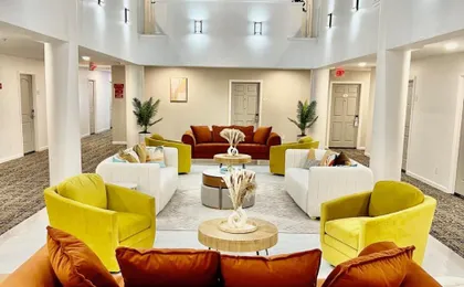 Hotel Aluxor Sfo