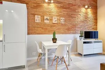 Urban District Vintage Suites