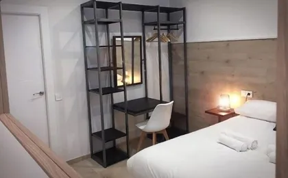 Beautiful And Modern Apartment Close To Alameda de Hercules