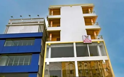 Goroomgo Dreamz Heaven Kolkata