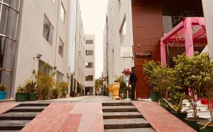 Amora Hotel