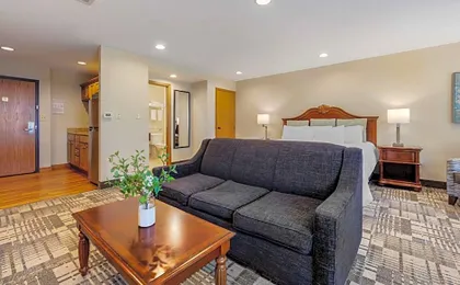 Best Western Plus Dubuque Hotel & Conference Center