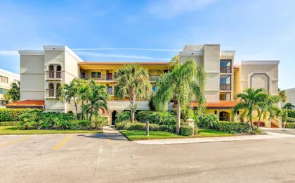 Land s End 1-402 Bay Front - Premier