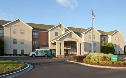 Homewood Suites by Hilton Kansas City-Airport